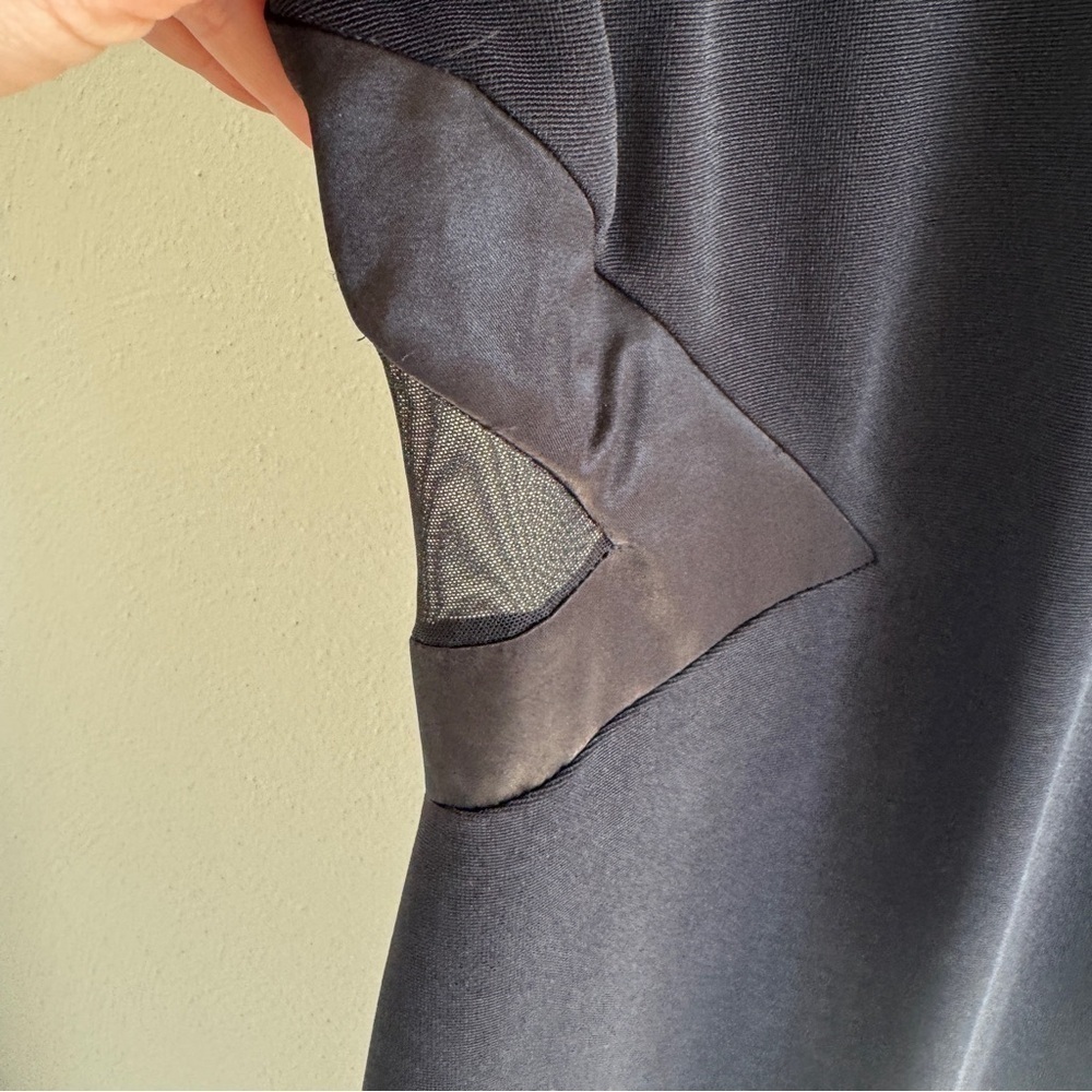 Black vintage dress with mesh cut outs - Picture 5 of 15
